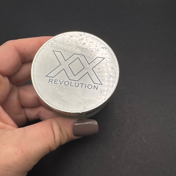 New Revolution XX Hydra Quench Primer Full Size London Brand - Picture 3 of 5